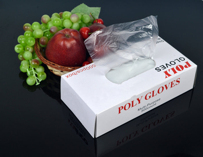 Guantes desechables de PE ampliamente utilizados con cajas